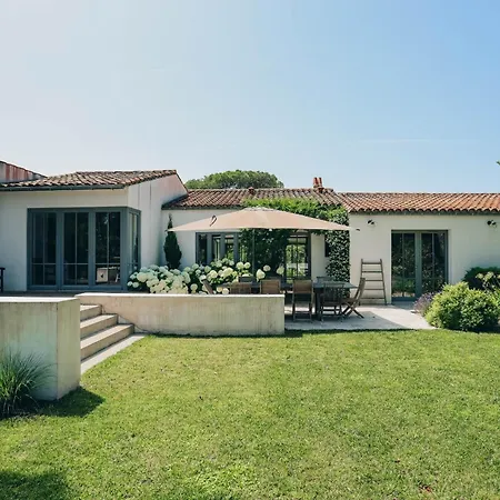 Du Fier Villa *
